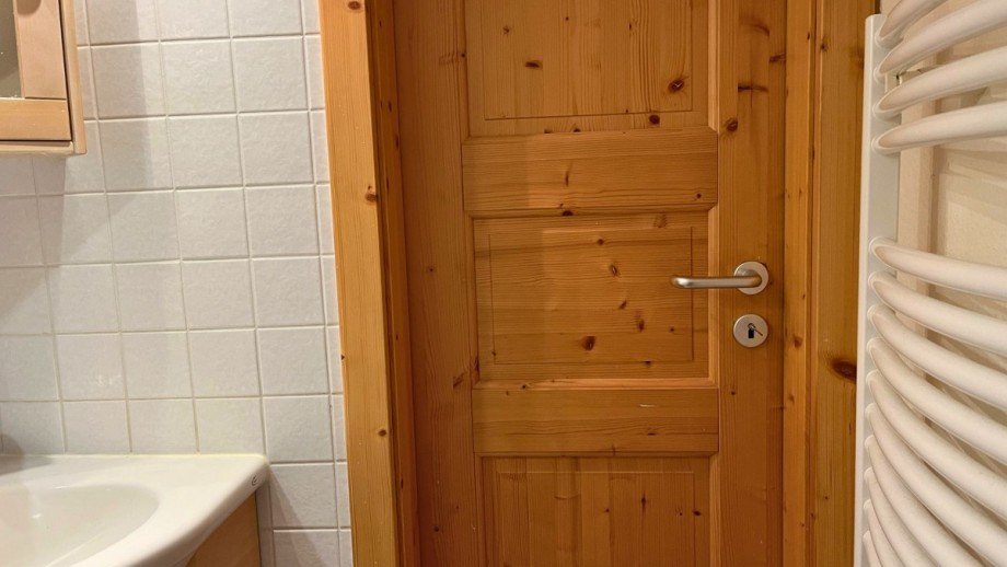 Badezimmer - Dachgeschoss Einfamilienhaus Edertal