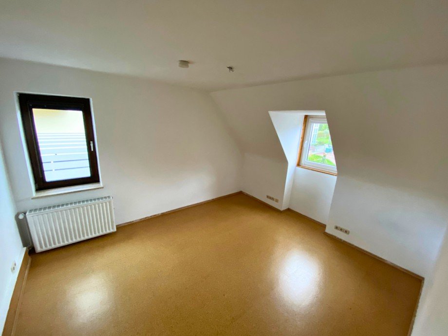 Zimmer - Obergeschoss Doppelhaush�lfte Kassel / Niederzwehren