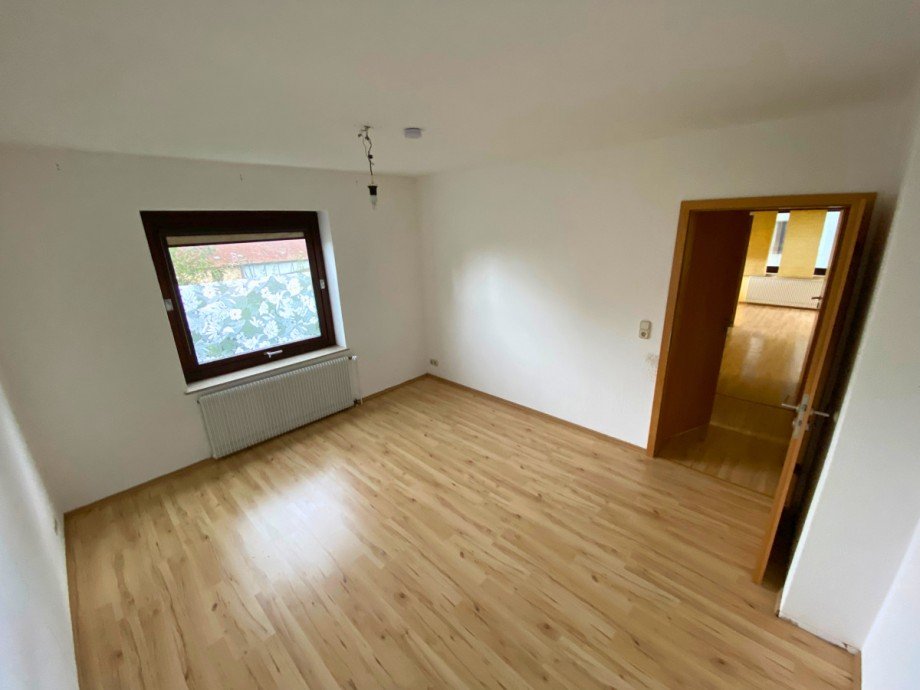Zimmer - Erdgeschoss Doppelhaush�lfte Kassel / Niederzwehren