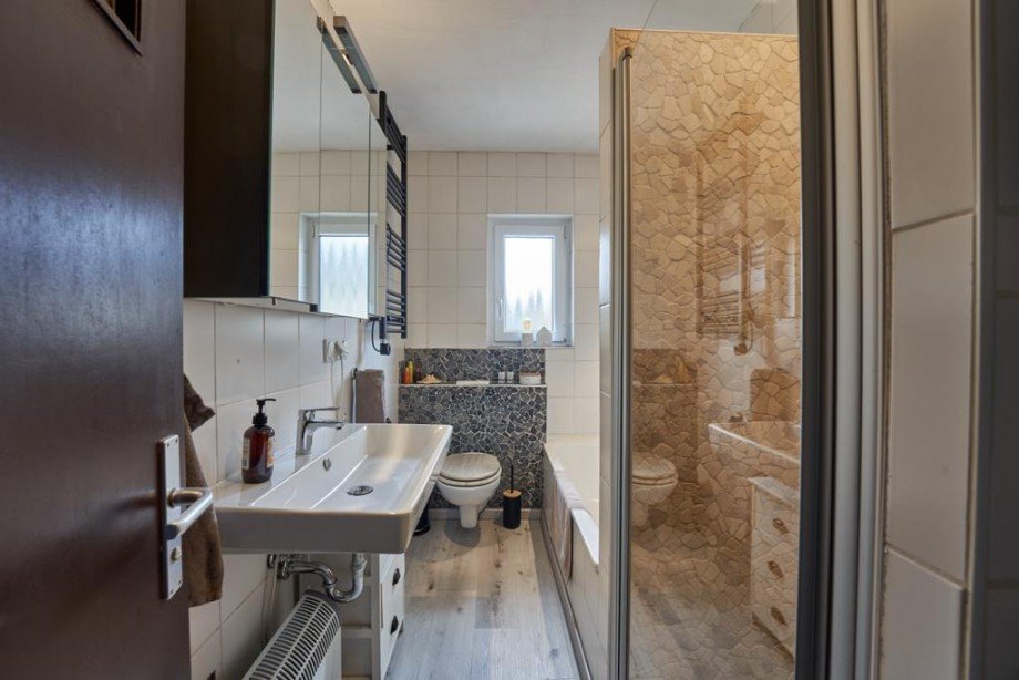 Badezimmer Mehrfamilienhaus Ahnatal
