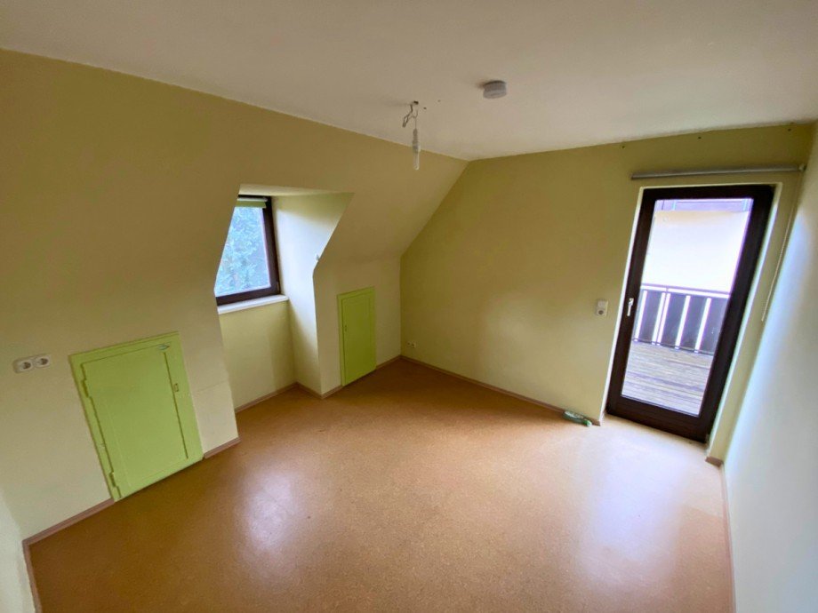 Zimmer - Obergeschoss Doppelhaush�lfte Kassel / Niederzwehren