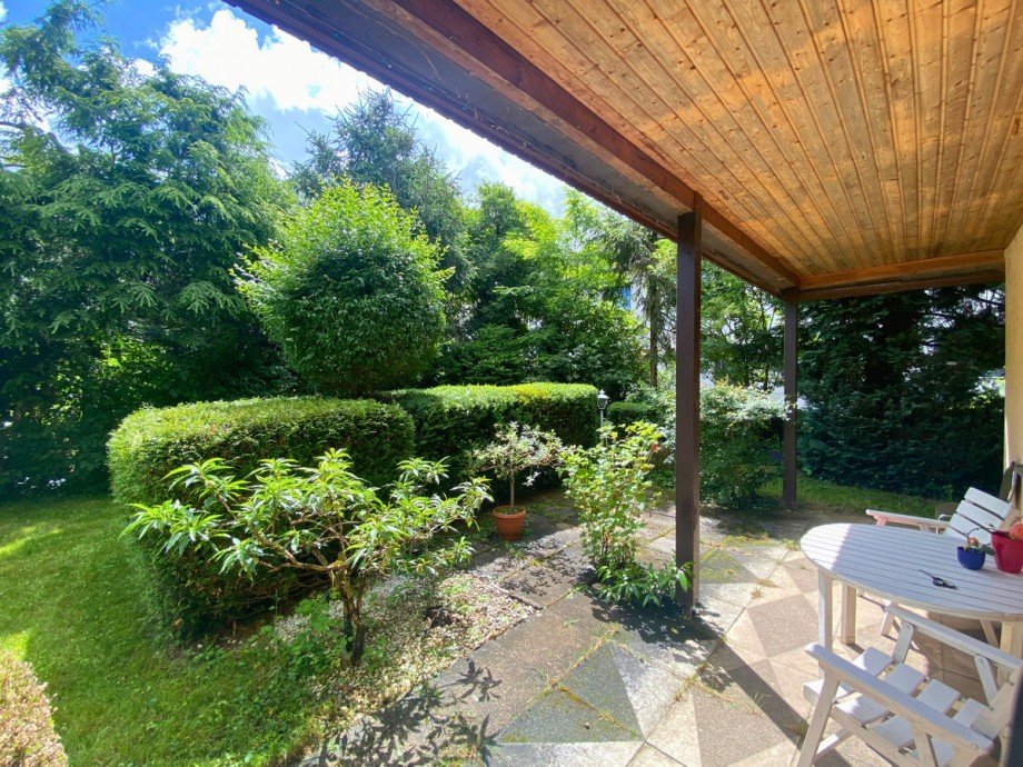 Terrasse Zweifamilienhaus Kassel / Kirchditmold
